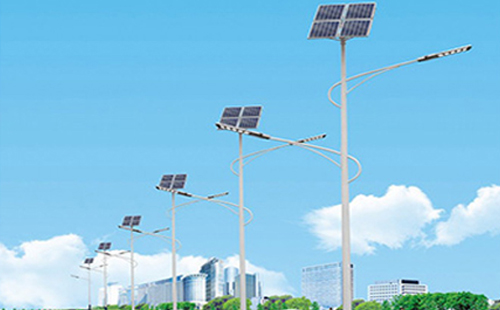 北方冬季温泉太阳能路灯的保养要点