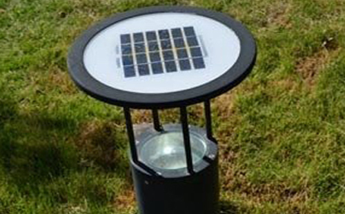 别墅庭院氛围营造:温泉草坪灯选型与布光技巧 别墅庭院氛围营造:温泉草坪灯选型与布光技巧