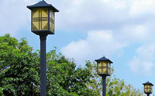 温泉庭院灯安装间距与布灯设计全解析 温泉庭院灯安装间距与布灯设计全解析